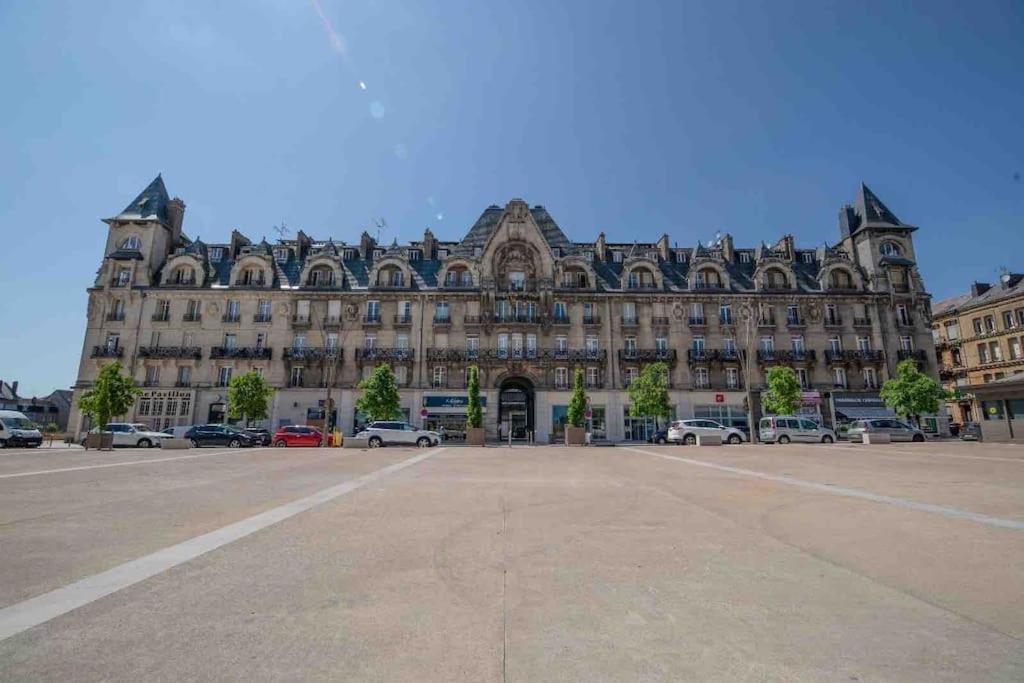 La Suite 7 Gite Urbain Charleville-Mezieres Luaran gambar