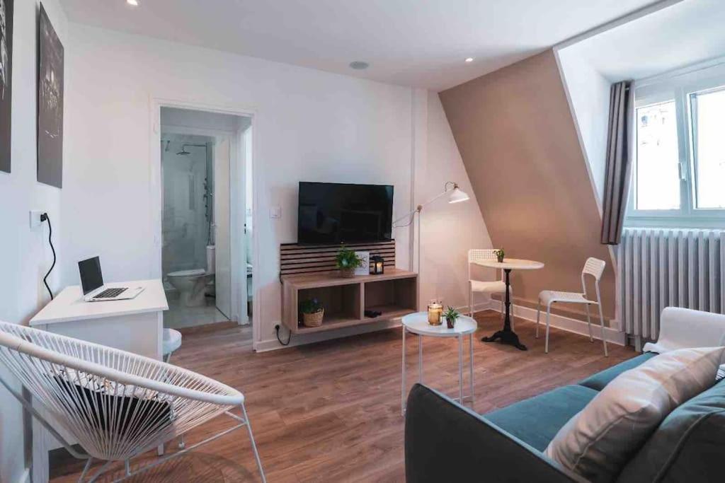 La Suite 7 Gite Urbain Charleville-Mezieres Luaran gambar